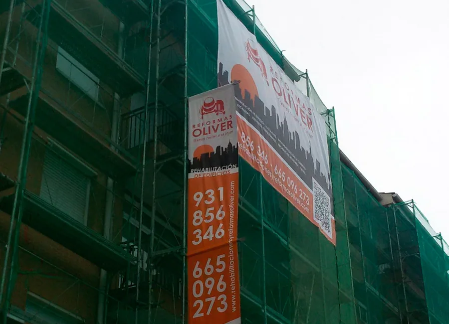 Obra de rehabilitación de fachada ejecutada por Reformas Oliver